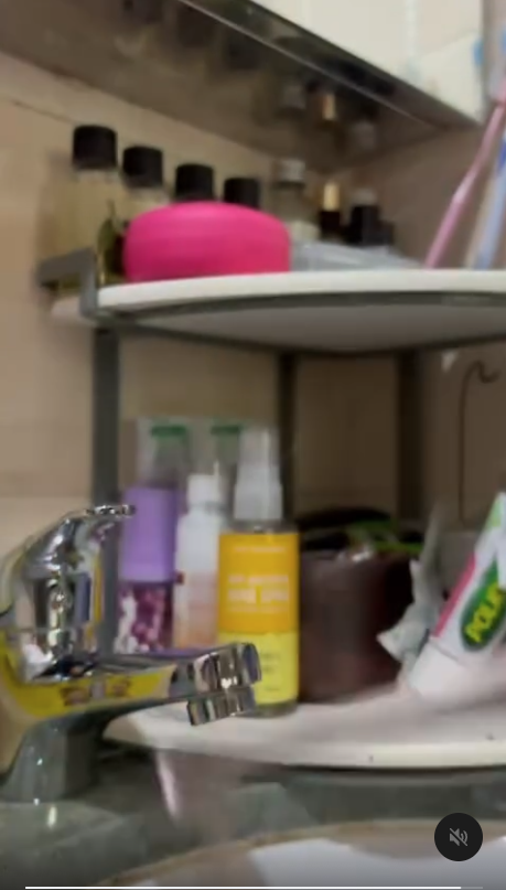 大埔宏福苑五級火｜屯門怡樂花園緊急拆網停工 居民剪棚網疑一燒即著 遭管理處報警處理