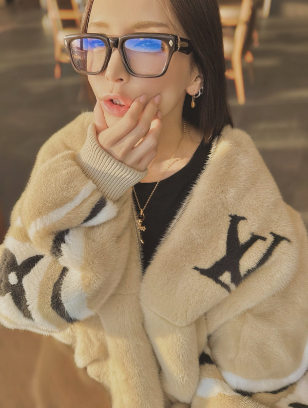 大埔宏福苑五級火|日本天后濱崎步發文關注香港 YOSHIKI捐1500萬日圓予受災居民