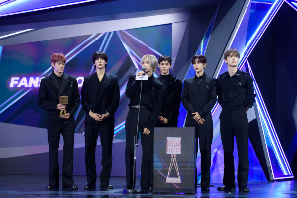 MAMA 2025｜頒獎典禮6大暖心細節致敬意 網民大讚應變夠快、好有心