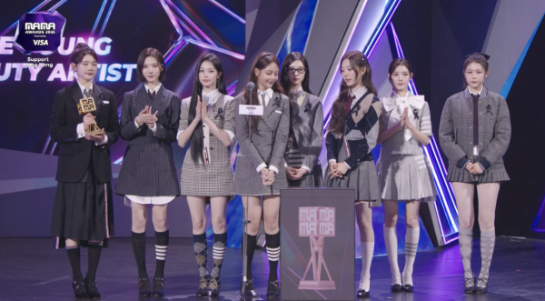 MAMA得獎名單2025｜周潤發三語哽咽籲全場起立默哀 G-Dragon奪年度藝人大獎