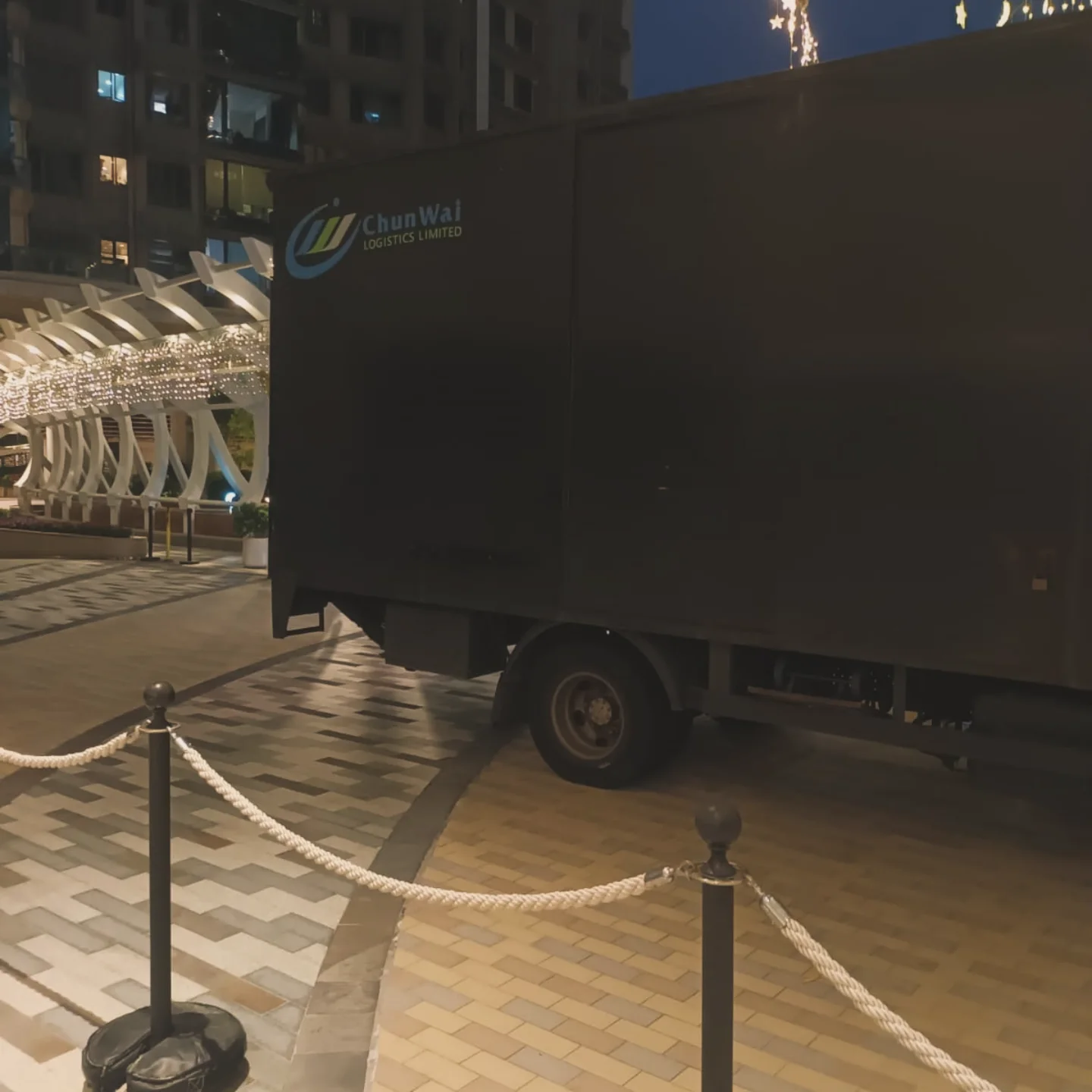 大埔宏福苑火災|張致恒失眠心痛災情落力搬運物資 呼籲「唔好睇少自己」惹網民讚賞