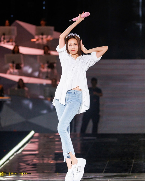 莫文蔚宣布取消12.20香港啟德演唱會 門票將自動退票