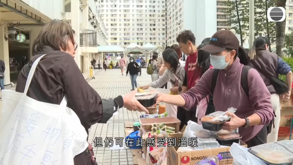 暖心偶像|姜濤低調送暖大埔宏福苑災民!捐100萬之外更親自錄音慰問兼提供物資援助