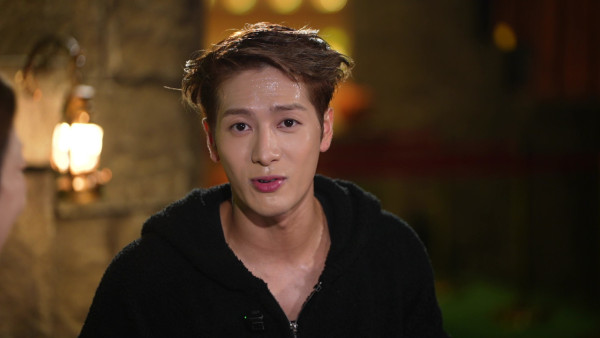 王嘉爾Jackson自曝曾戀愛大過天 好友爆中學瘋狂事改Email名示愛