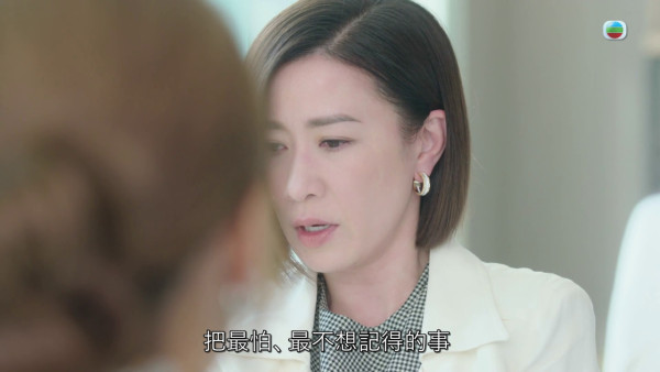 新聞女王2劇評｜佘詩曼展「超精準喊功」贏盡正評 傅嘉莉跨劇客串再現77平行宇宙