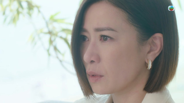 新聞女王2劇評｜佘詩曼展「超精準喊功」贏盡正評 傅嘉莉跨劇客串再現77平行宇宙