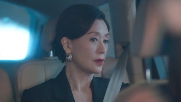 新聞女王2劇評|Man姐身世之謎終極曝光!夢魘真相揭盅 夏文汐佘詩曼三階段髮型同步