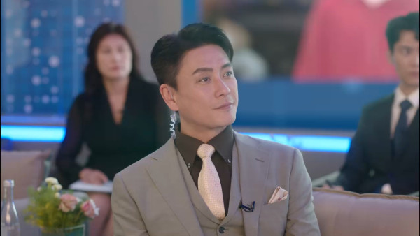 新聞女王2劇評|Man姐身世之謎終極曝光!夢魘真相揭盅 夏文汐佘詩曼三階段髮型同步