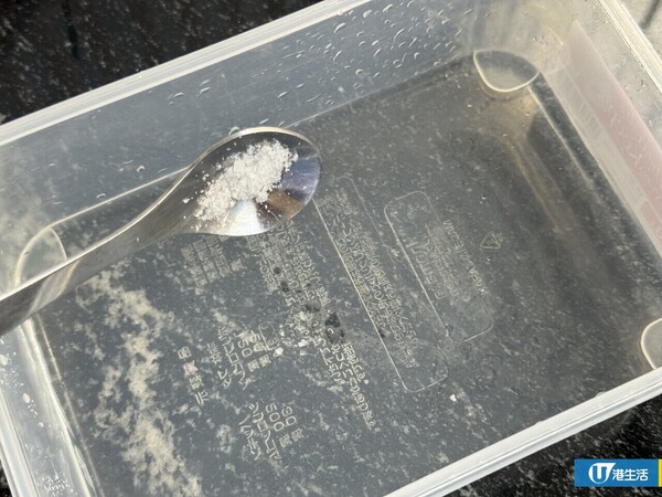 膠盒油立立？編輯實測日本2招爆紅清潔法：加1物「搖一搖」30秒去油除臭