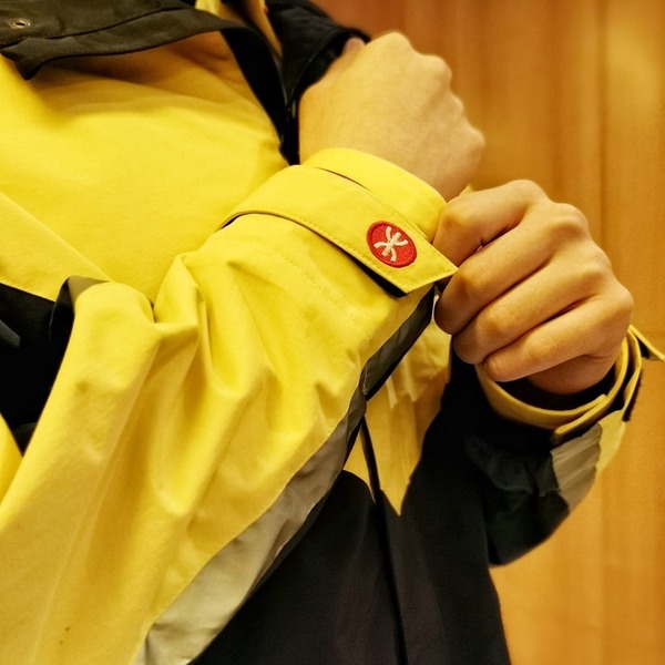 港鐵逃票|內地客「黐閘」尾隨港女出閘機兼問:飛可以掉未? 巴籍漢一句神諷刺