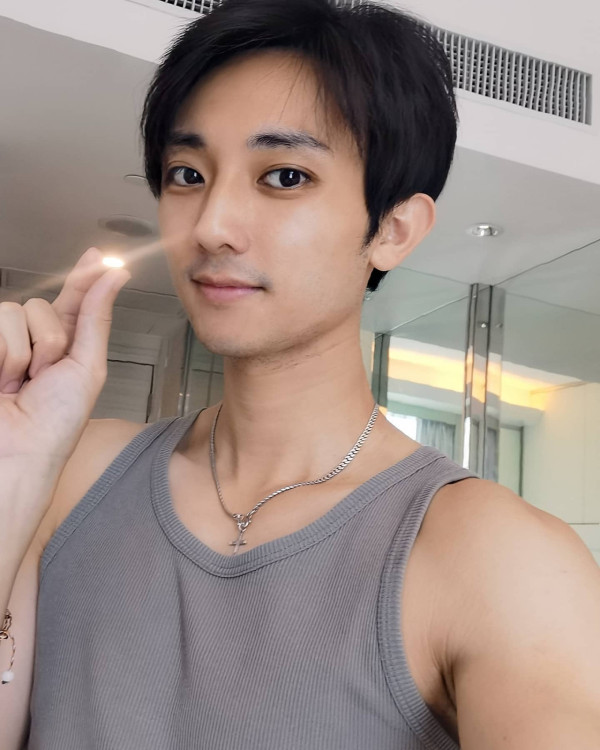 前力捧港男驚爆TVB「長約陷阱」加簽後遭冷待 自認當年若單身必追「呢位」港姐冠軍