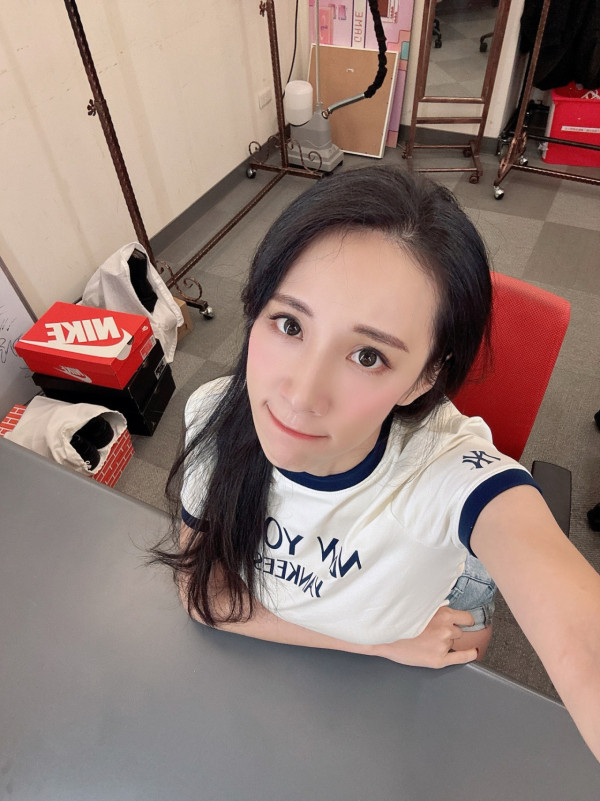 韓國民宿噩夢！男房東硬闖台灣女星房間 被撞破竟發爛渣甩門：道歉得未？ 