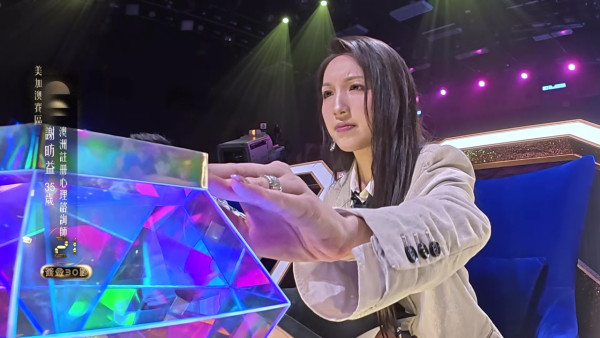 中年好聲音4｜再誕3名5燈選手！聲樂導師袁帥未唱完半首歌已橫掃五燈 評審張佳添：你係最5燈嗰個5燈