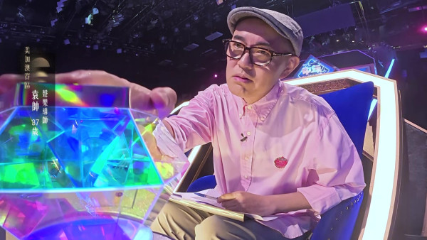 中年好聲音4｜再誕3名5燈選手！聲樂導師袁帥未唱完半首歌已橫掃五燈 評審張佳添：你係最5燈嗰個5燈