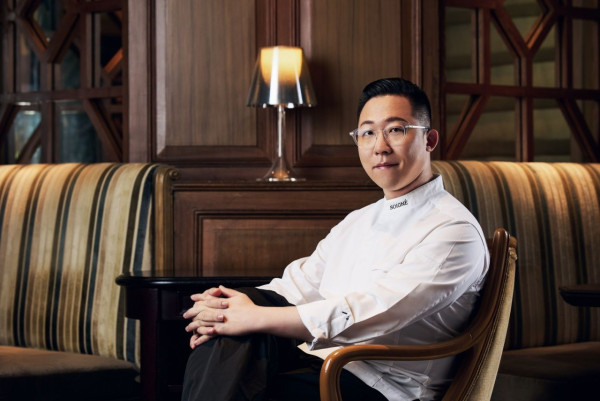 黑白大廚2｜12.16開播！傳地獄廚神Gordon Ramsay降級參賽？首波白湯匙名單／預告曝光