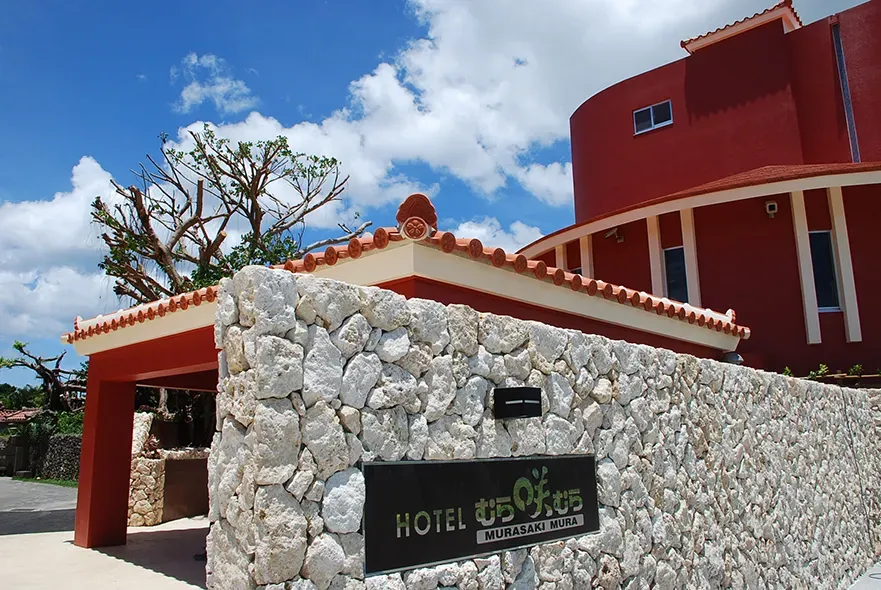 沖繩聖誕點燈2025|4大夢幻燈飾3000燈點亮琉球古城 美國村免費打卡附交通