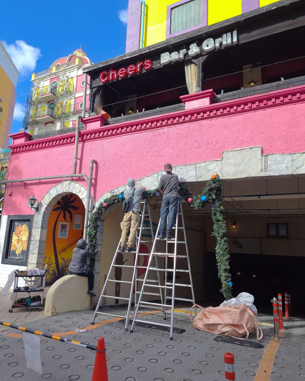 沖繩聖誕點燈2025|4大夢幻燈飾3000燈點亮琉球古城 美國村免費打卡附交通