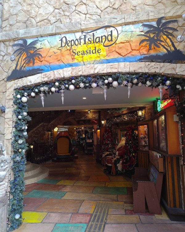 沖繩聖誕點燈2025|4大夢幻燈飾3000燈點亮琉球古城 美國村免費打卡附交通