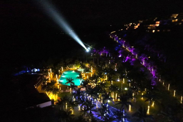 沖繩聖誕點燈2025|4大夢幻燈飾3000燈點亮琉球古城 美國村免費打卡附交通