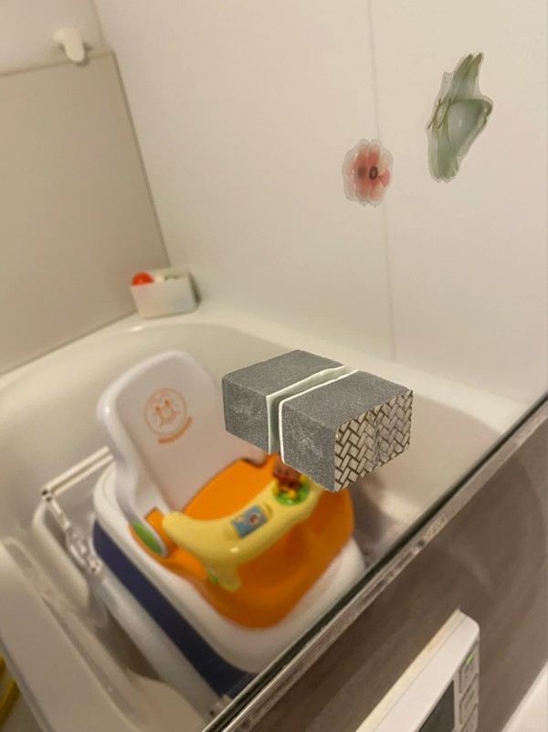 水龍頭/鏡面水垢洗唔甩？12蚊店「去垢擦」實測：一磨清走頑固水垢 回復立立令