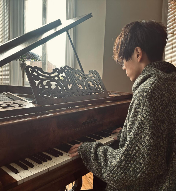 大埔宏福苑火災丨林家謙創作新歌《將過去》慰藉災民 暖心歌詞寄語:絕望也將會是過去!