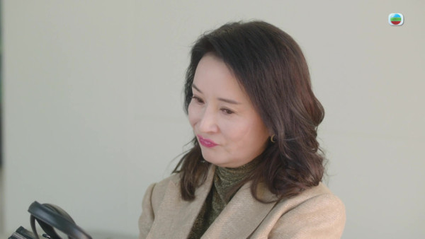 新聞女王2劇評｜龔慈恩3分鐘層次演技震撼隱喻 方太手袋論變奏版剖析職場關係