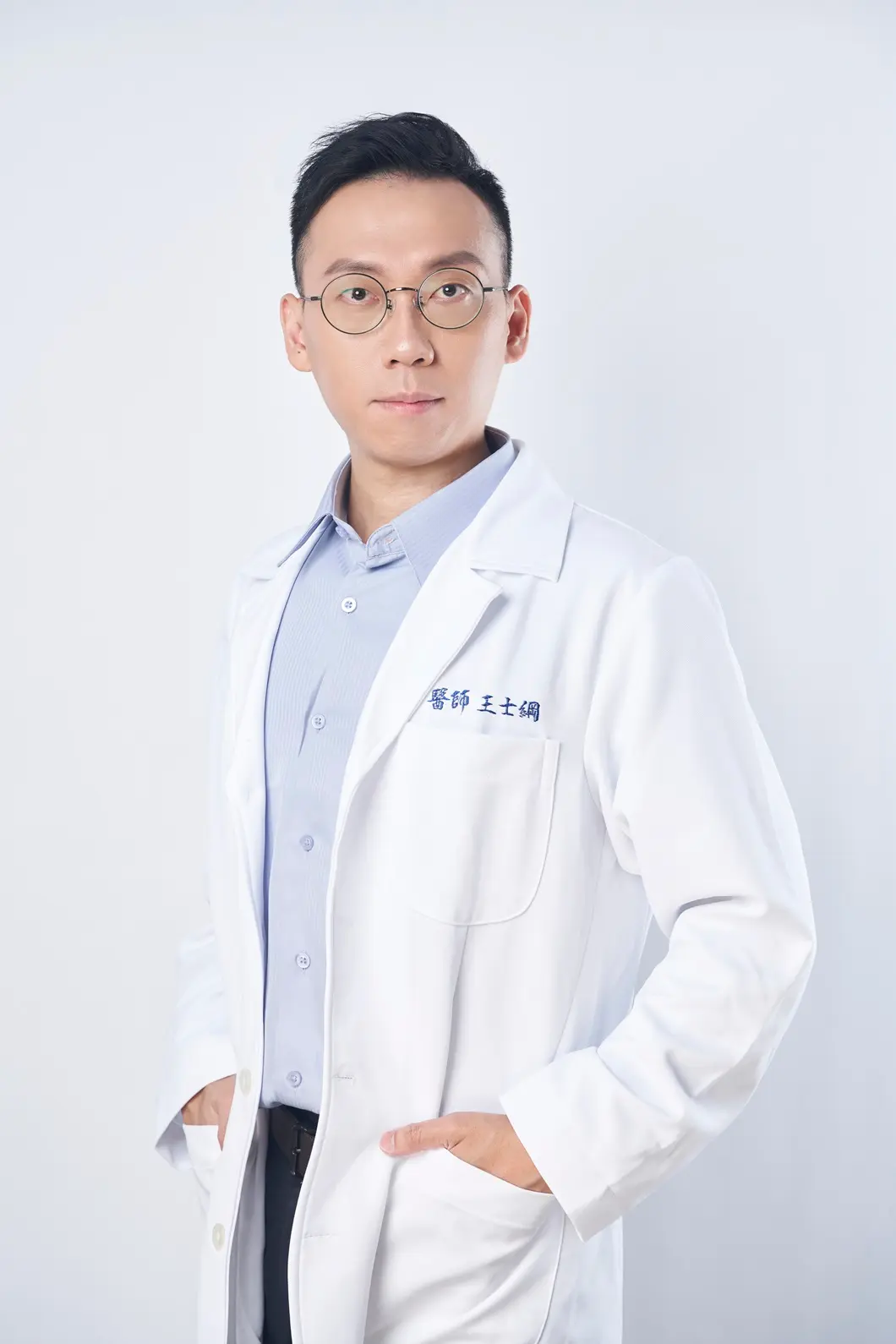 尿液透明等於健康？醫生揭「透明尿」4 大成因！教路正確喝水法：一天八杯水竟是迷思？