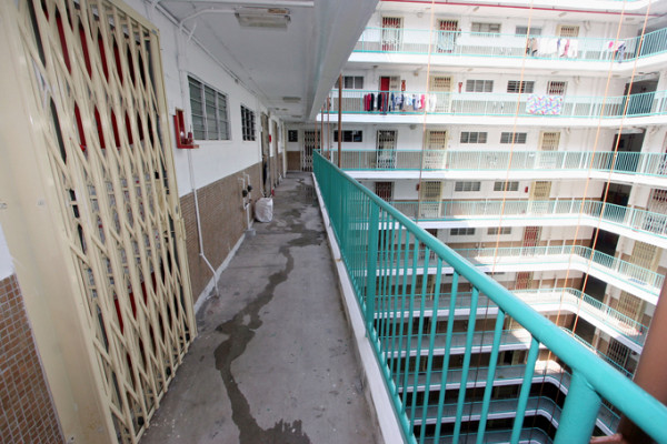 公屋派位|租金減半你敢住?盤點「特快公屋」6大凶宅名單 網民:窮起上嚟鬼都驚