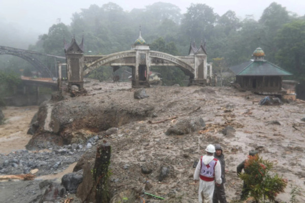 泰國旅遊高危！泰國水災恐襲雙重夾擊 交通癱瘓3招自救多國籲勿往這5府 