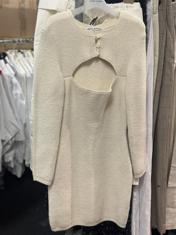 銅鑼灣時代廣場連卡佛開倉低至1折！一連6日 乾濕褸/外套/短靴/行李箱大劈價！