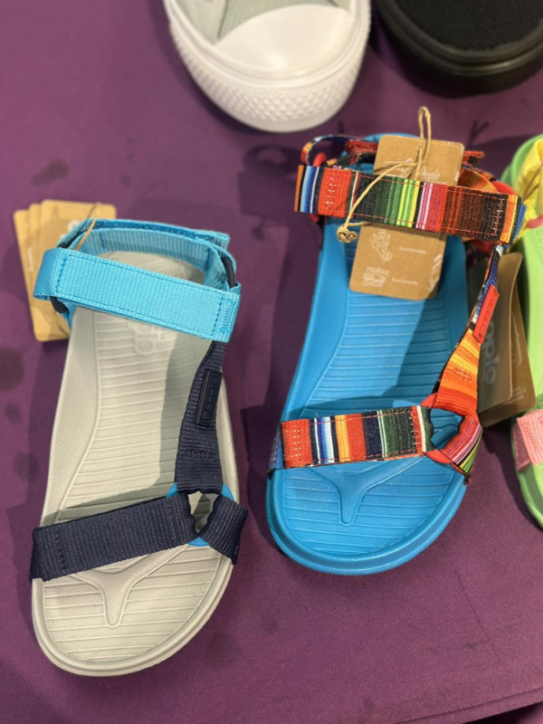 銅鑼灣時代廣場連卡佛開倉低至1折！一連6日 乾濕褸/外套/短靴/行李箱大劈價！