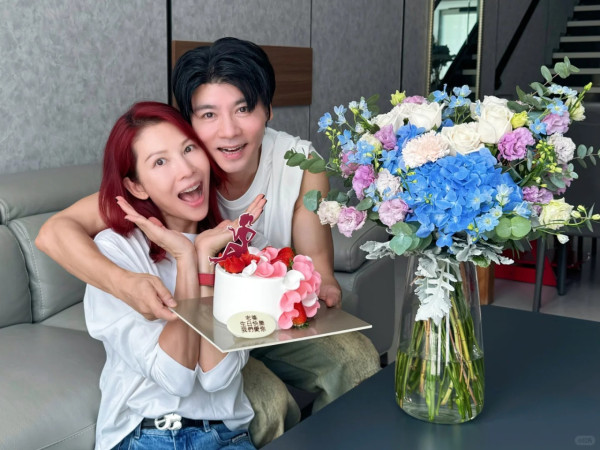 52歲蔡少芬零修飾素顏照震撼網民 近距離真面目被指「鬆弛感」滿分