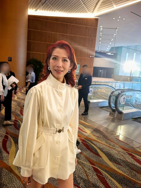 52歲蔡少芬零修飾素顏照震撼網民 近距離真面目被指「鬆弛感」滿分