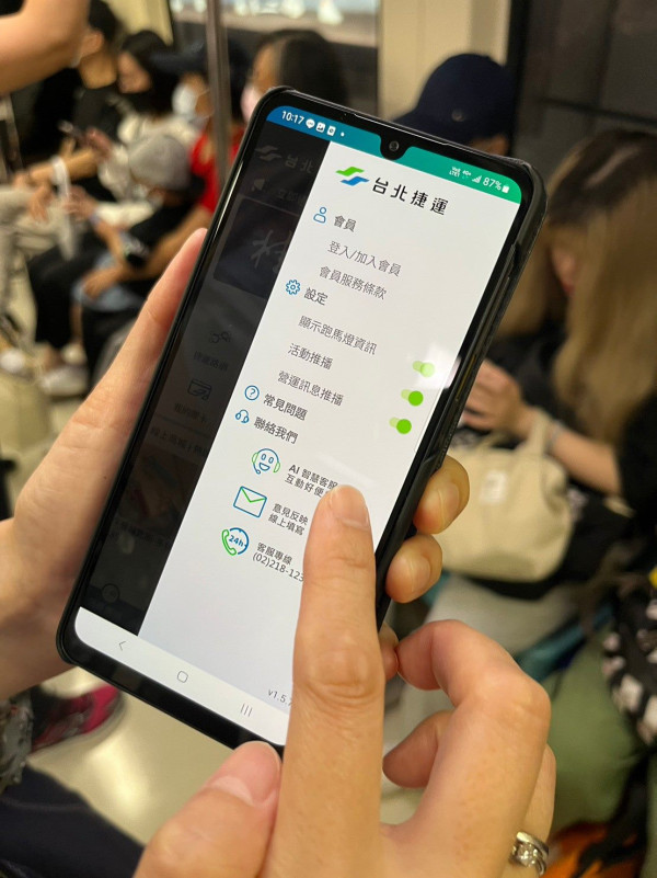 遊台必知！台北捷運借充電仲可借錢搭車 隱藏服務曝光遊客無現金都有救 