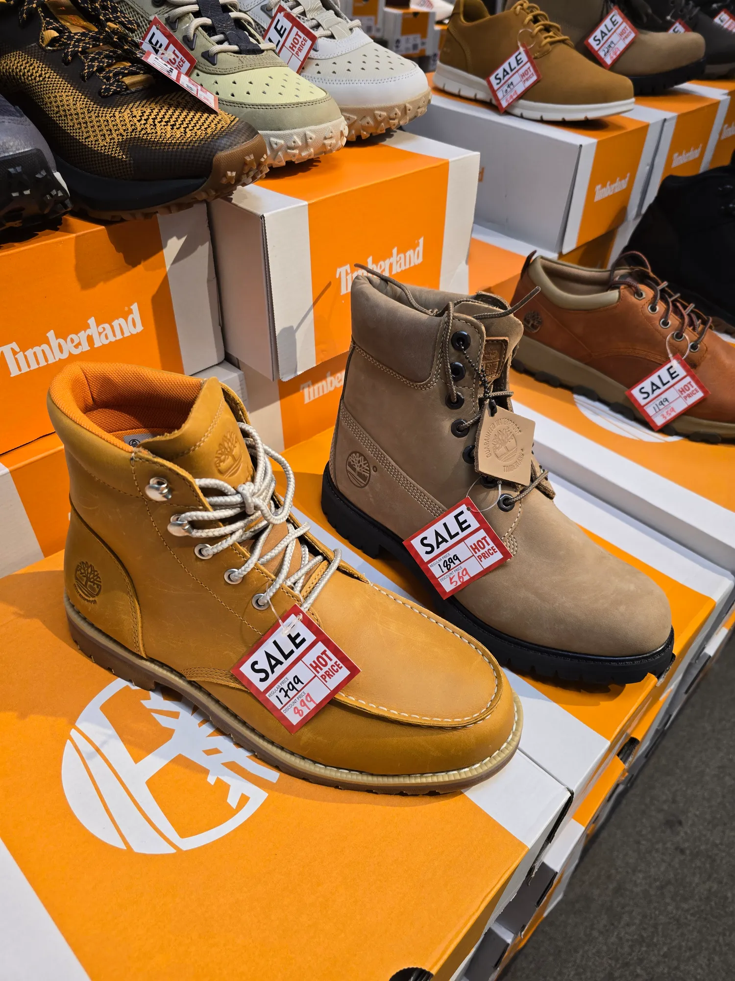 名牌服飾香水開倉低至3折！/香水$200有交易！買紅酒即送酒杯！Timberland/APC/COACH大劈價