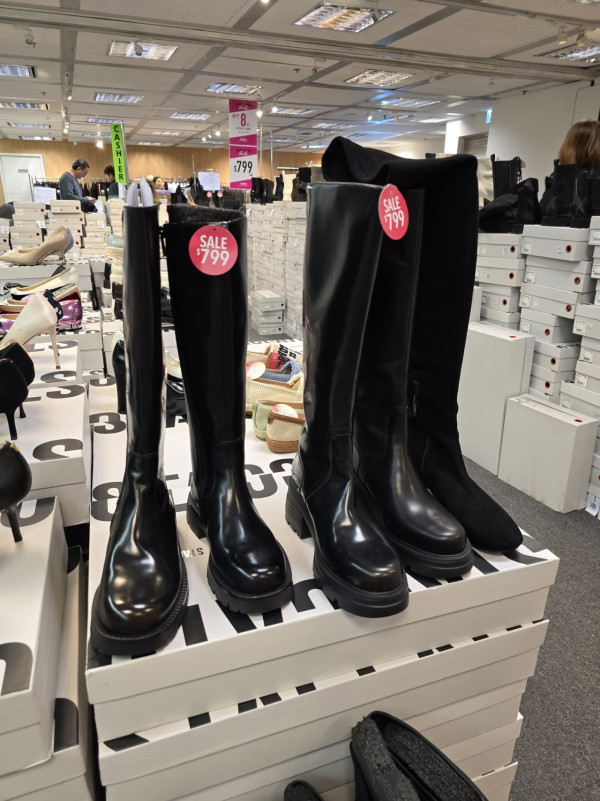 名牌服飾香水開倉低至3折！/香水$200有交易！買紅酒即送酒杯！Timberland/APC/COACH大劈價