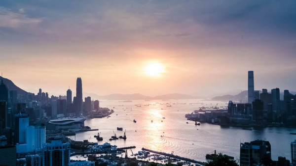 不上山頂不去中環！港漂女棄去遊客區激推3大「神級隱世位」：馬場免費入場/寶馬山睇海景