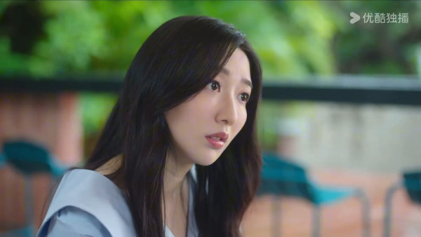 新聞女王2劇評｜驚現彩蛋何依婷「徐曉薇」突然現身為第三季鋪路？ 拍攝時坐完月未修身