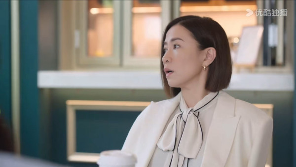 新聞女王2劇評｜驚現彩蛋何依婷「徐曉薇」突然現身為第三季鋪路？ 拍攝時坐完月未修身