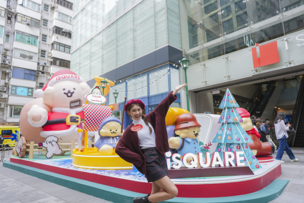 聖誕樹打卡2025|全港10+特色聖誕樹懶人包!中環20米高巨型聖誕樹、迪士尼夢幻飄雪聖誕樹(持續更新)