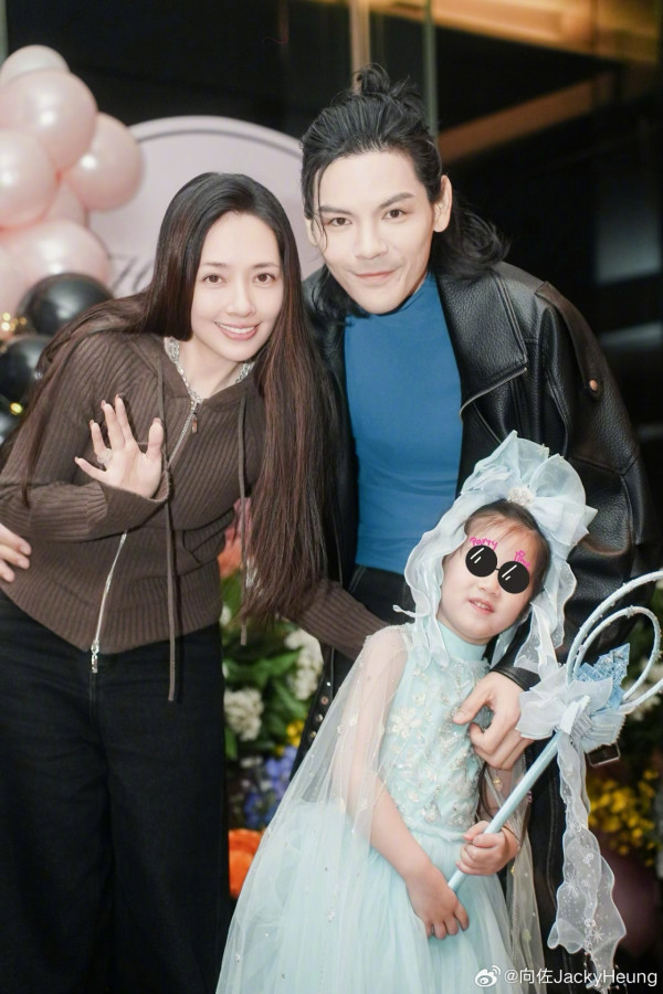 圖片來源：微博@向佐Jacky Heung