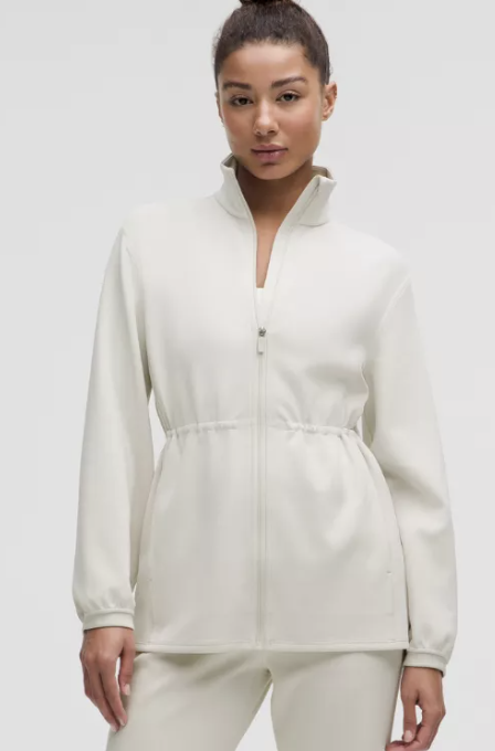 Softstreme Cinch-Waist 全拉鍊式外套 $650（原價$1280）