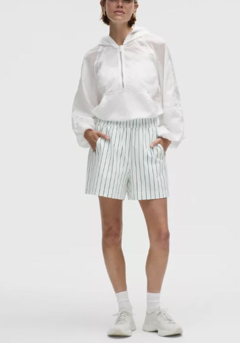 Stretch Woven Ruffle-Waist 高腰短褲 4