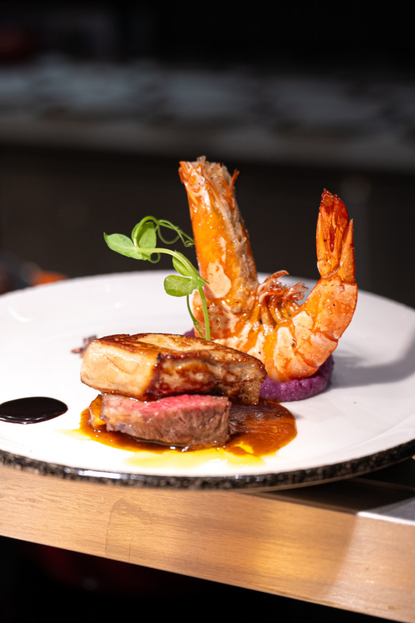 灣仔人氣FOOD STUDIO可可聖誕自助餐  任食烤火雞／鵝肝和牛／樹頭蛋糕