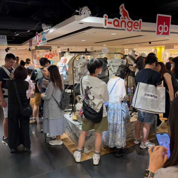 荔枝角聖誕BB展及玩具開倉！一連5日！BB車/嬰兒床/玩具低至$10起！$74買到大大盒玩具