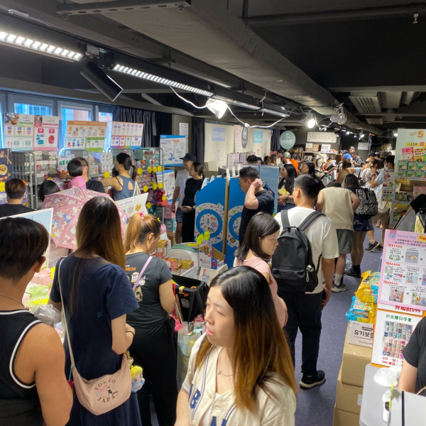 荔枝角聖誕BB展及玩具開倉！一連5日！BB車/嬰兒床/玩具低至$10起！$74買到大大盒玩具