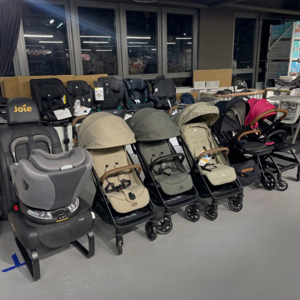 荔枝角聖誕BB展及玩具開倉！一連5日！BB車/嬰兒床/玩具低至$10起！$74買到大大盒玩具