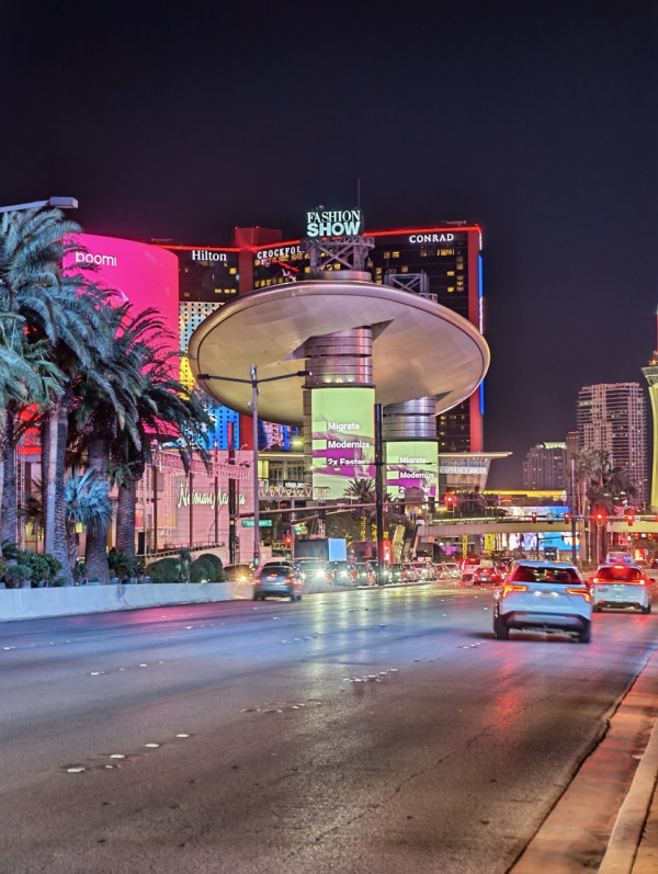 實試｜HONOR Magic8 Pro 大玩 2 億像素潛望長焦夜景超突出 Snapdragon 8 Elite Gen 5 + 7100mAh 表現驚人