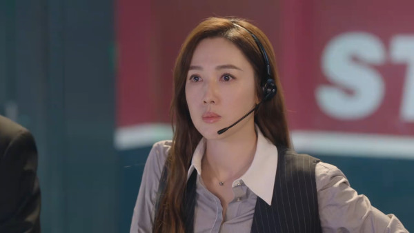 新聞女王2線上看|1-25集大結局TVB全劇透!每集劇情預告即時更新