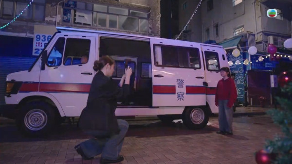 新聞女王2劇評｜蔡潔客串年輕版夏文汐獲讚「神來之筆」 一分鐘單靠眼神小動作演繹霸氣